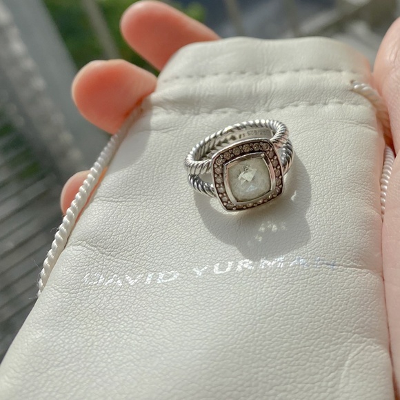 David Yurman | Petite Albion® Ring with Prasiolite - Picture 6 of 6